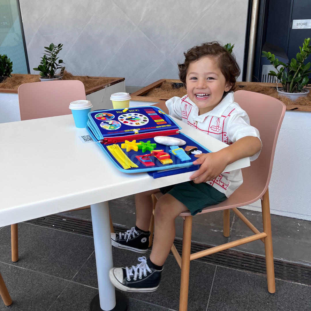 Toetie® Montessori Busy Board